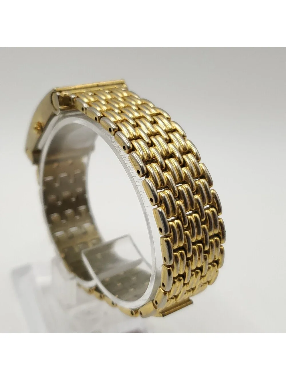 Joan Rivers Classics Rectangle Gold Tone 20mm Womens Watch New Battery 6.5